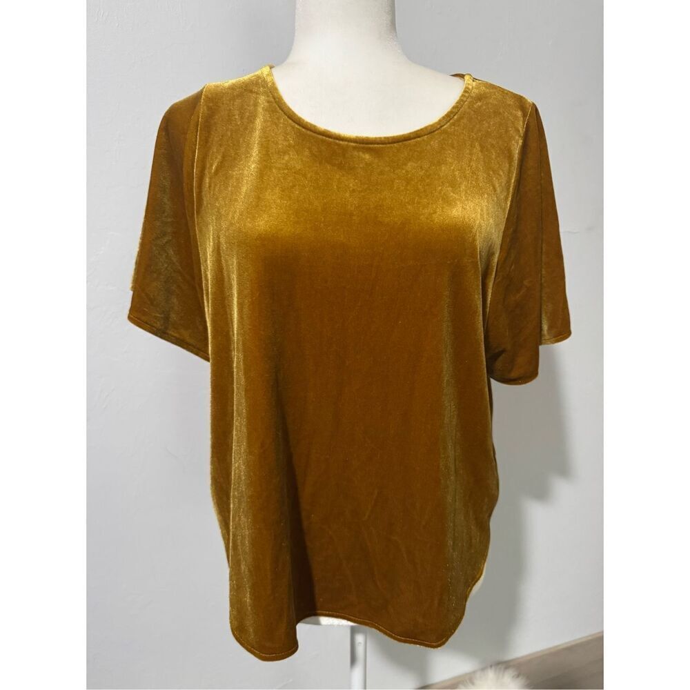 Madewell Gold velvet short  flutter sleeve top M - Picture 2 of 6